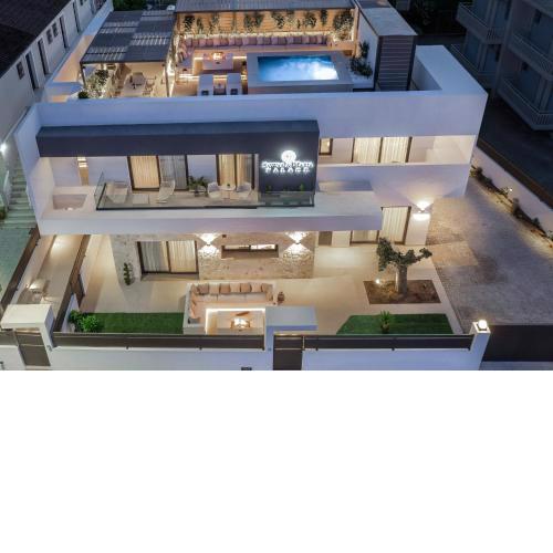 SAVVAS & MARIA PALACE