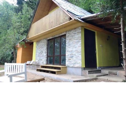 Sazava River Cottage with boating experience