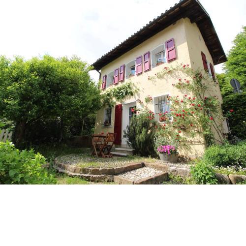 Scenic holiday home in Belluno with shared garden