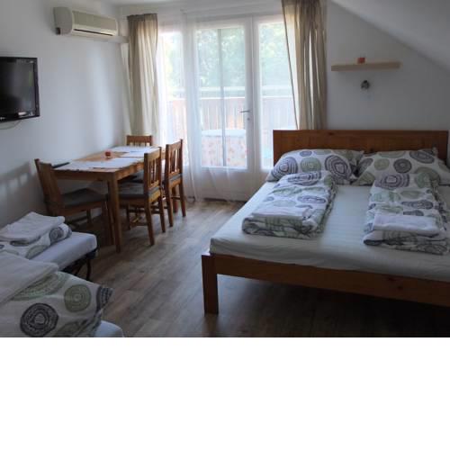 Schmidt Apartman