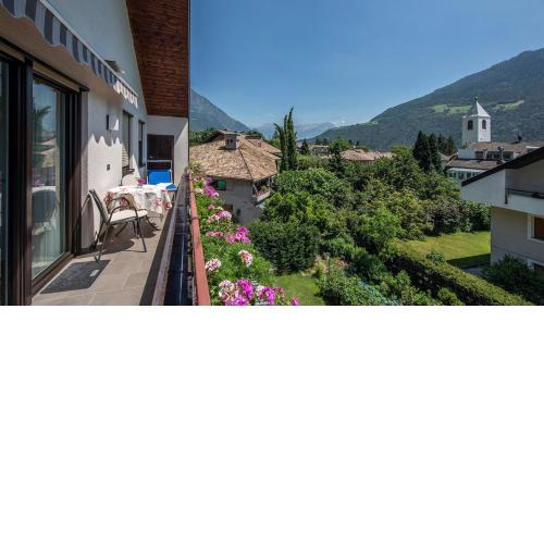 Schnitzer Ferienwohnung Enzian