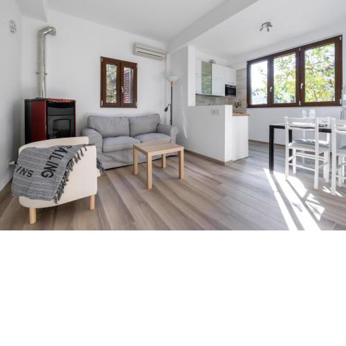 Scuole CEMM San Vito Apartment with parking