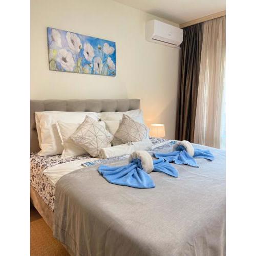 Sea Garden Beach Studio
