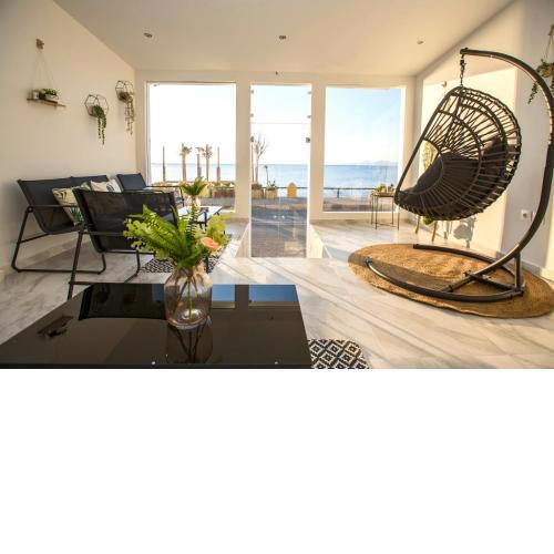 Sea Side Rooms
