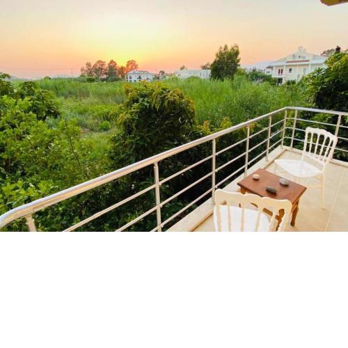 sea view-3 person jacuzzi-sea 50 meters