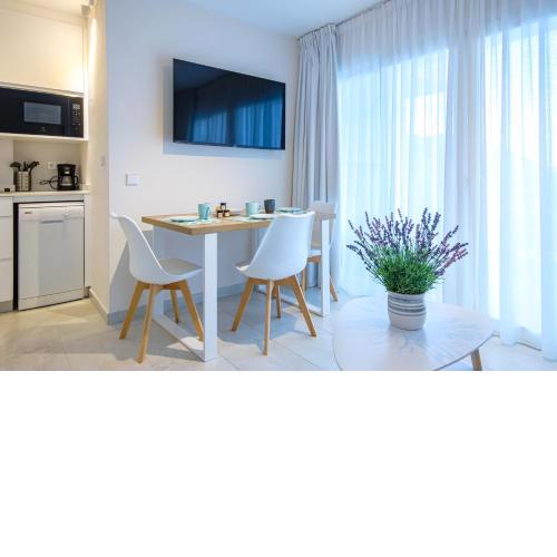 Sea view apartament 5A with pool 150 Meters Canyamel Beach