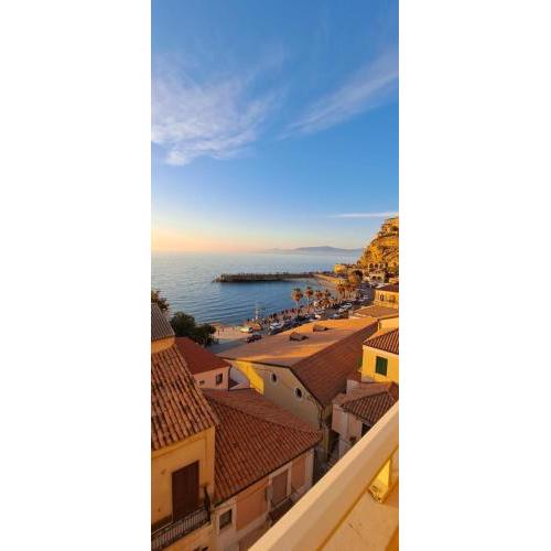Sea view apartment in Pizzo.