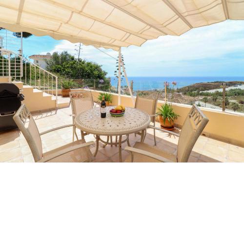 Sea view Apartment with garden Polarsol 2