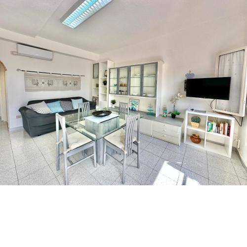Sea View Apartment