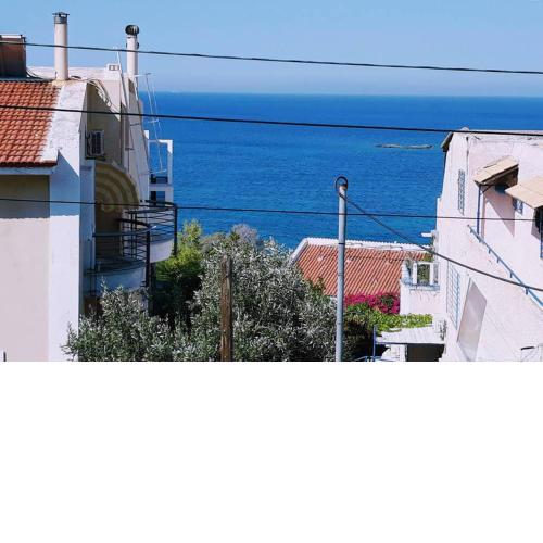 Sea view appartment 100m from the beach