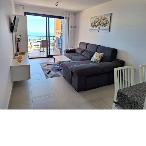 Sea view cozy apartment La Tanita