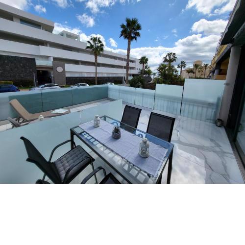Sea View Luxury Apartment - Playa del Duque