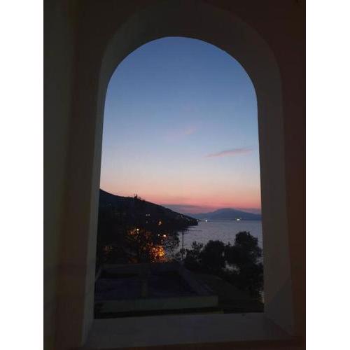 Sea view luxury apartment