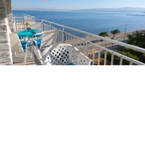 Sea view Perea Apartment