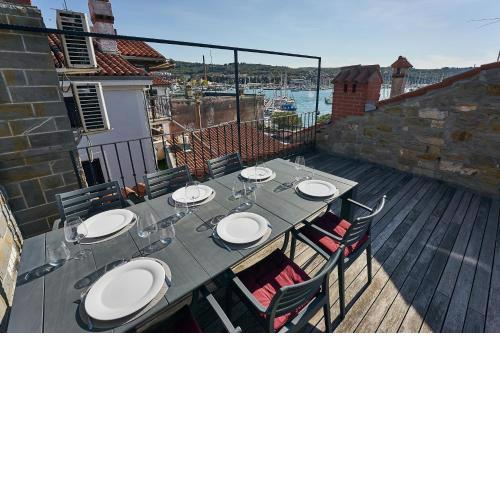 Sea View Terrace Apartment