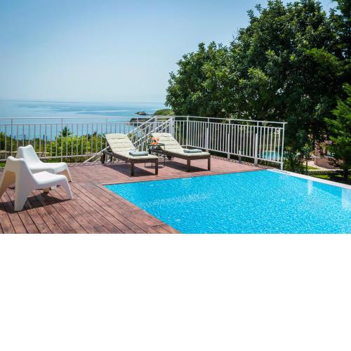 Sea View Villas
