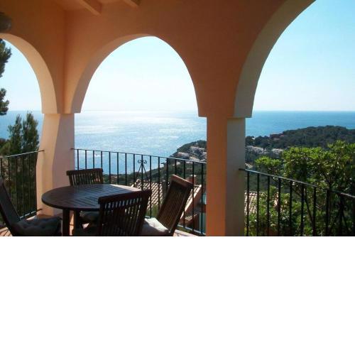 Sea Views & Private Pool in Begur, Costa Brava.