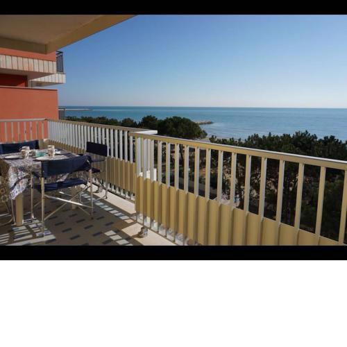 Seafront Apartment - 5th Floor With Lift by Beahost Rentals