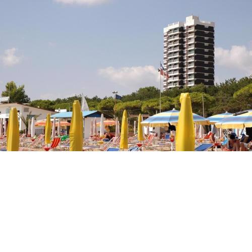 Seafront Apartment for 5 people with an Amazing View