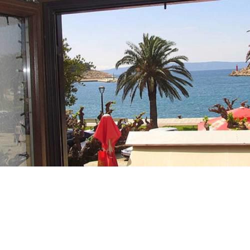 Seafront Apt RIVA Makarska