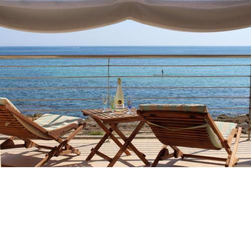 Seafront duplex apartment 200 m Son Bauló Beach