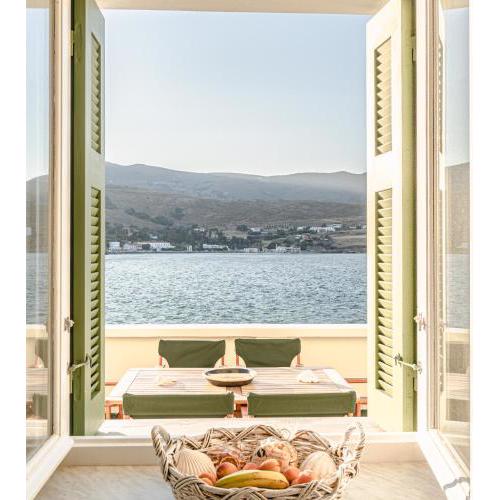 Seafront House in Andros Town with Sunrise & Ocean Views