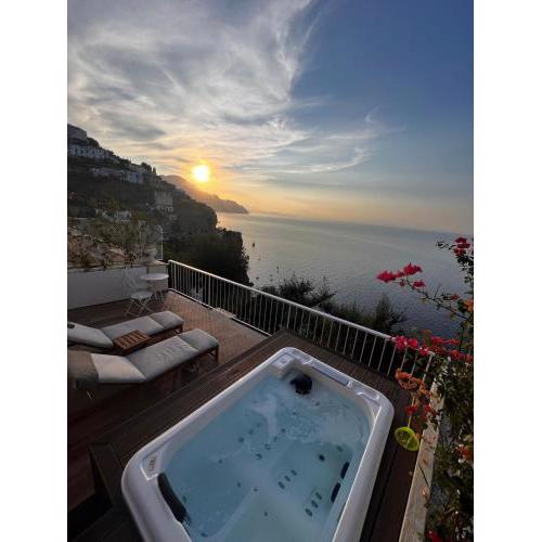 SeaJewelsDeluxurySuite