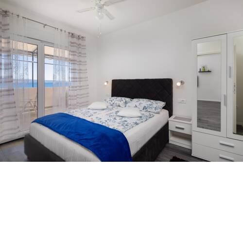 Seaside Deluxe