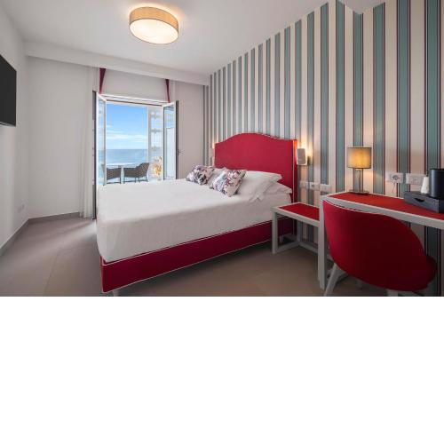 Seaside Hotel