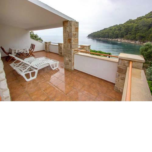 Seaside secluded apartments Cove Skozanje, Hvar - 5713