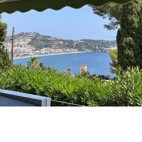 Seaside Spa Luxury Flat - Jacuzzi - Sauna - Sea view