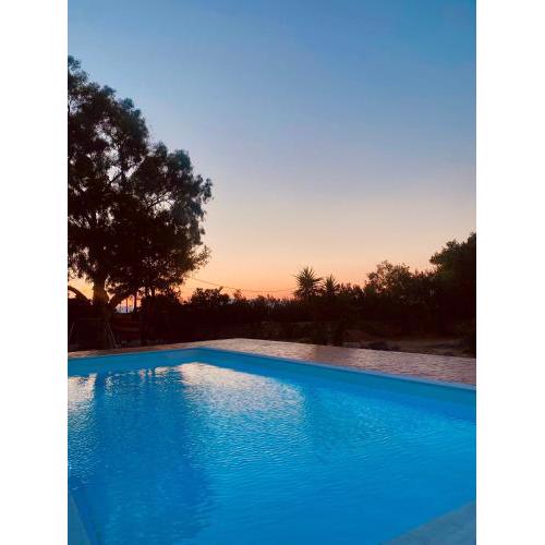 Seaside "Stone & Light Villa II" close to Aegina City