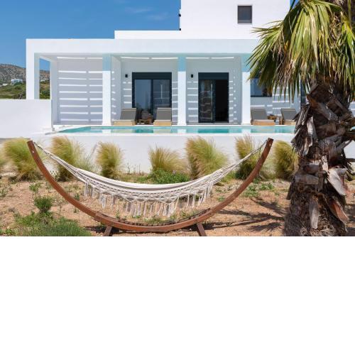 Seastar Villa,150m from the beach with Heated Pool