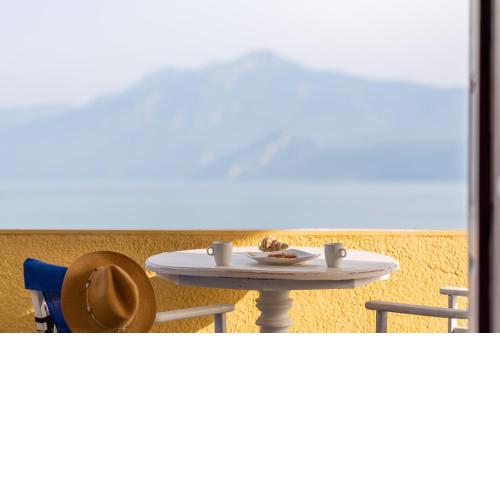 SeaView Apartment & Studios