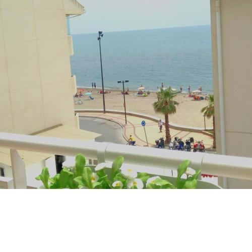 Seaview Fuengirola Apartment by JITKey