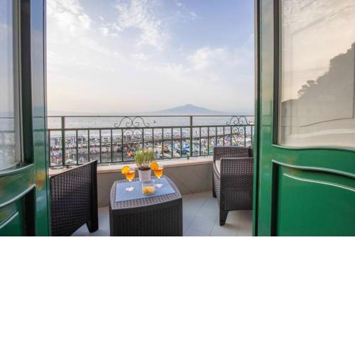 Seaview Home on the beach & amazing views terrace