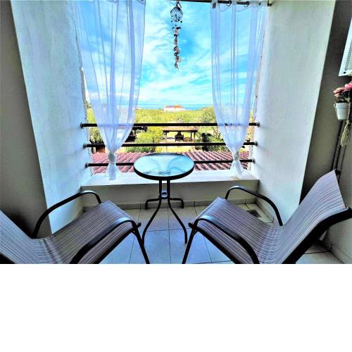 Seaview House Athena