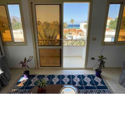 Seaview spacious apartment
