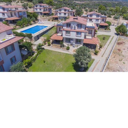 Secluded Villa with Shared Pool in Seydikemer