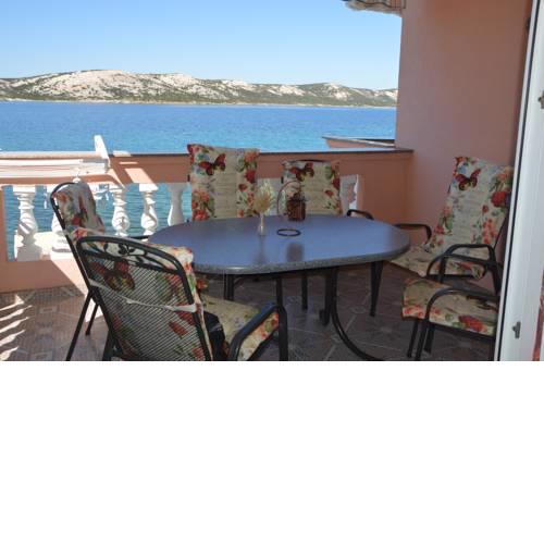 Secret Bay Apartment
