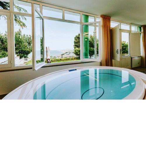 SECRET GARDEN - Suites & Apartments