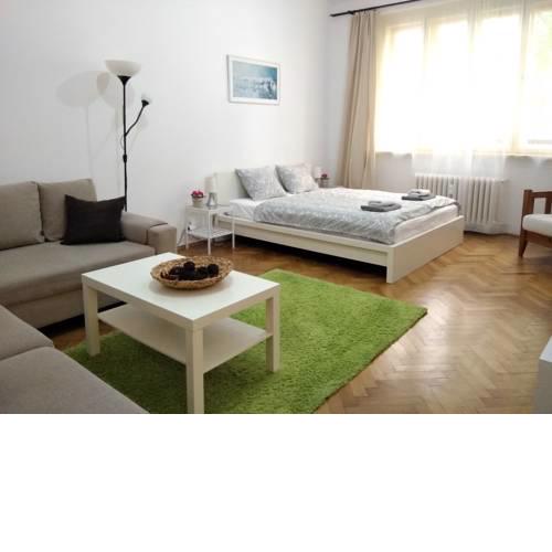Secret Garden Apartment