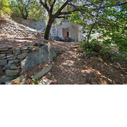Secret House Vicko