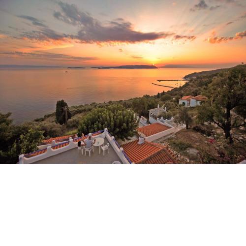 Secret Sporades Panoramic Residence