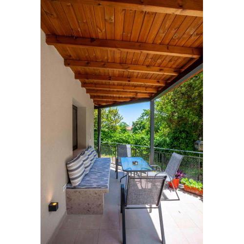 Secret Spot House