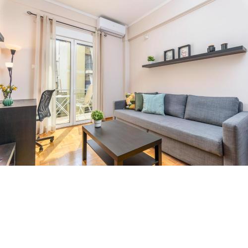 Selany's Chic Apartment in the Heart of Athens