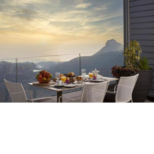 Seli Sea View Apartments and Studios