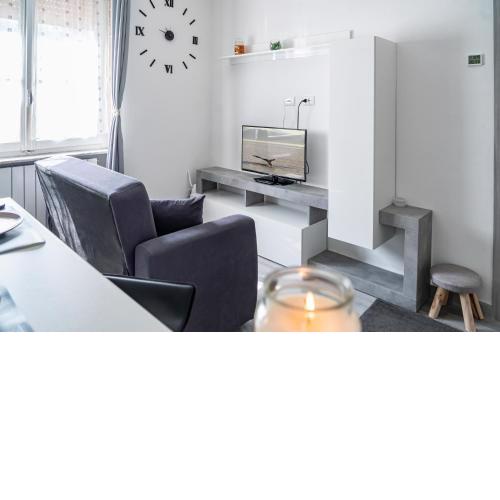 Selly House Allesandria