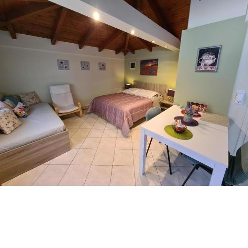 Semelia's Guest house