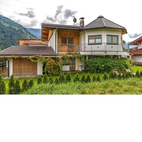 Semi-detached house Sportchalet Zillertal Uderns
